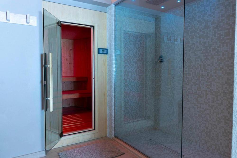 Hotel Giove Dipendenza Hotel Fiamma Cesenatico Dış mekan fotoğraf