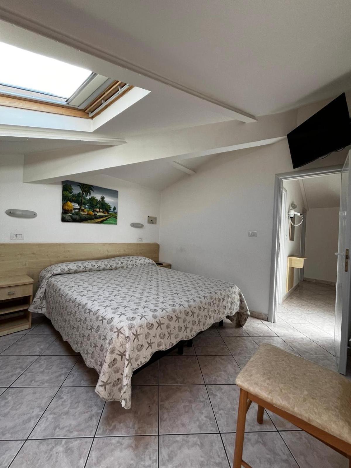 Hotel Giove Dipendenza Hotel Fiamma Cesenatico Dış mekan fotoğraf