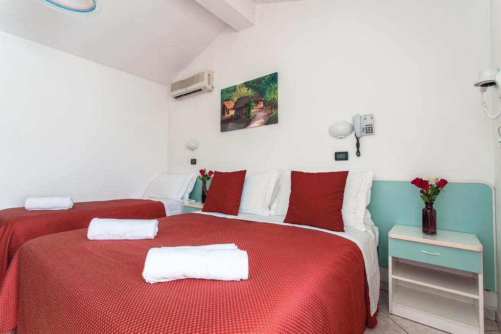 Hotel Giove Dipendenza Hotel Fiamma Cesenatico Dış mekan fotoğraf