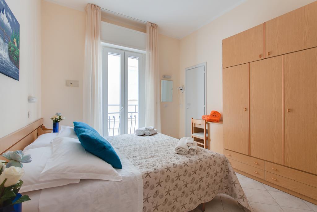 Hotel Giove Dipendenza Hotel Fiamma Cesenatico Dış mekan fotoğraf