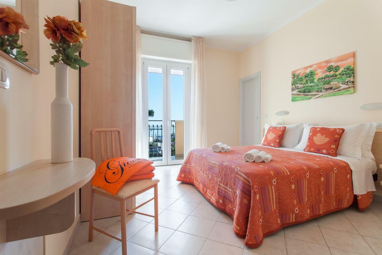 Hotel Giove Dipendenza Hotel Fiamma Cesenatico Dış mekan fotoğraf